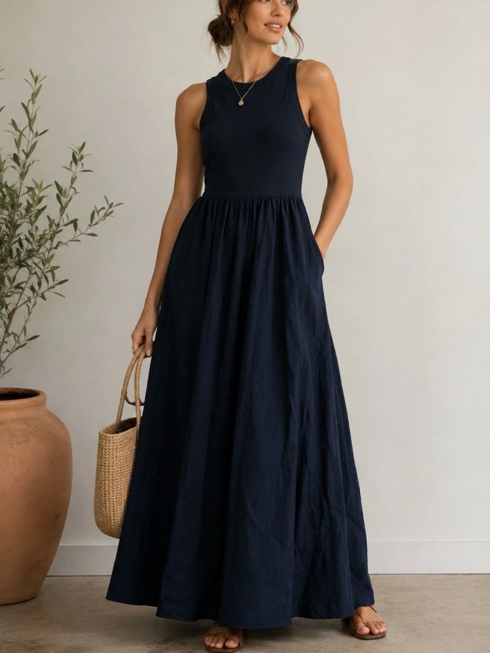 Stateside x Anthropologie Navy
Blue Maxi Dress Womens L
Sleeveless Pockets NWT